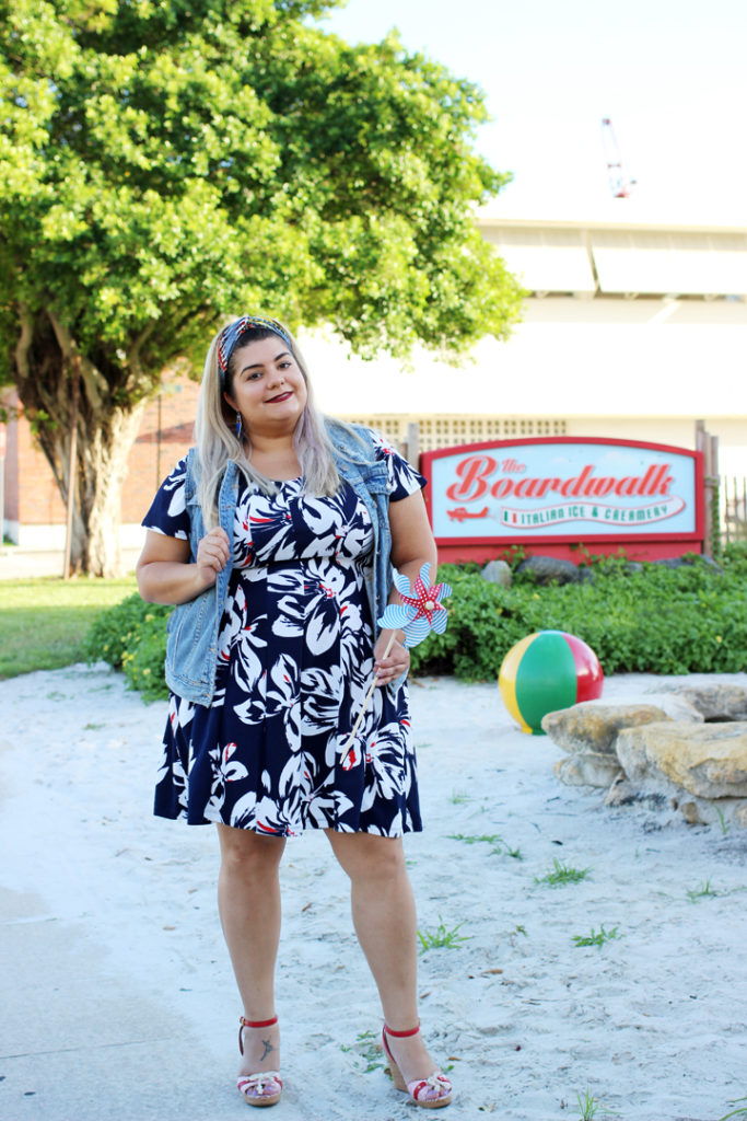 cute plus size 4th of july outfit idea